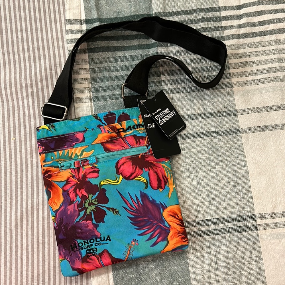 Hawaii exclusive Honolua Surf co Dakine jive Crossbody limited edition NWT
